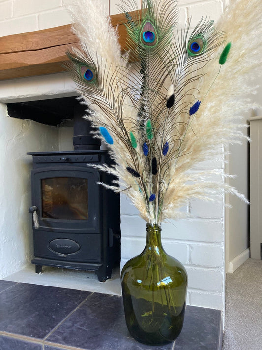 90cm Pampas bouquet with Peacock feathers - Norfolk Pampas