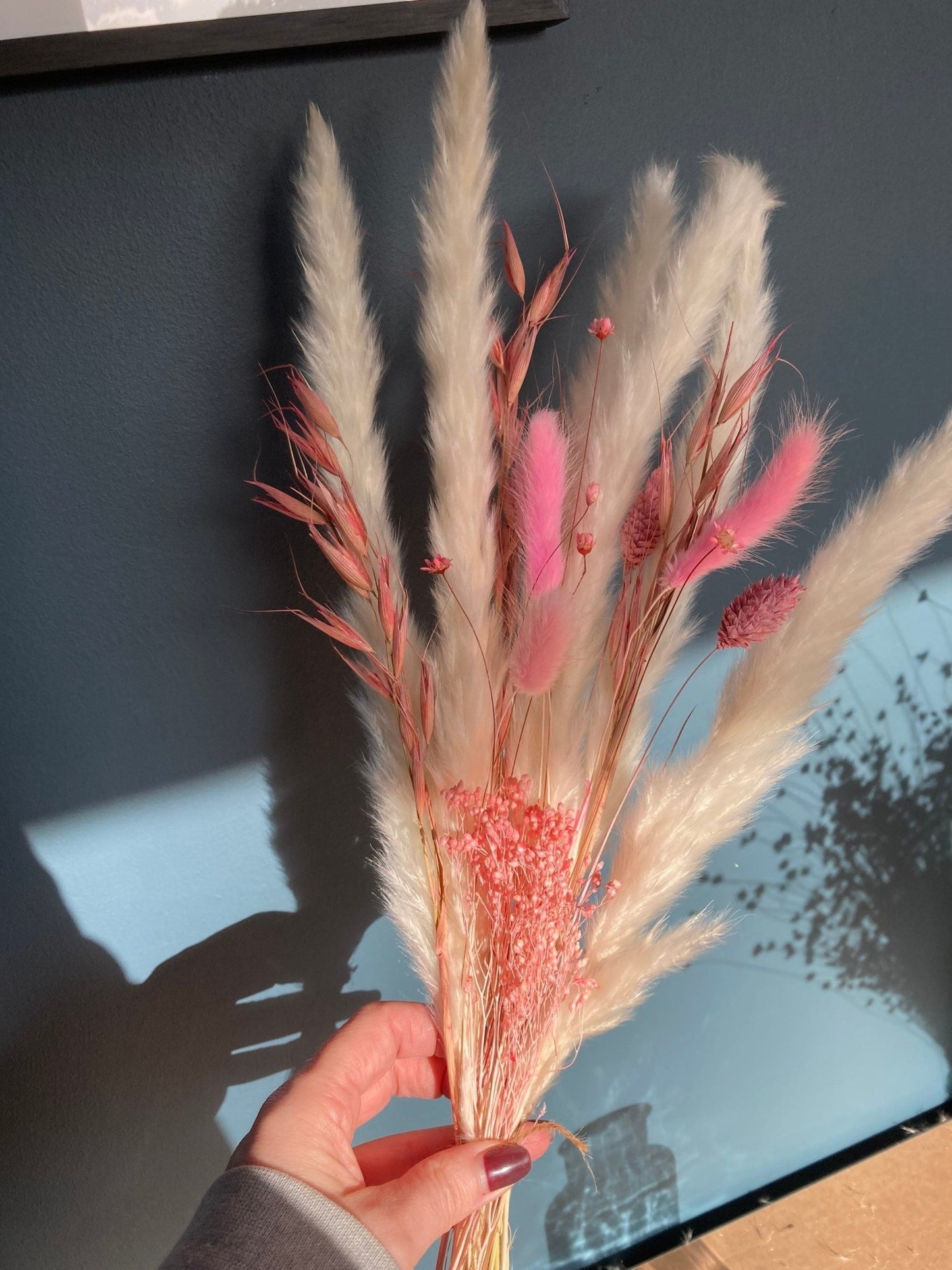 Letterbox Pink and White Dried Flowers and Pampas Grass 45cm - Norfolk Pampas