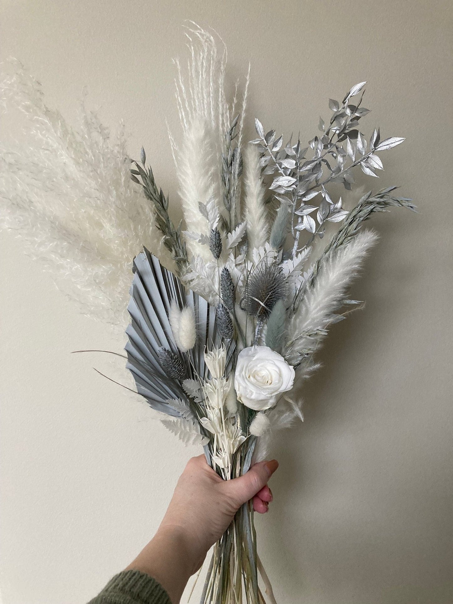Pampas Grey & White Bouquet with Preserved White Rose - 60cm - Norfolk Pampas